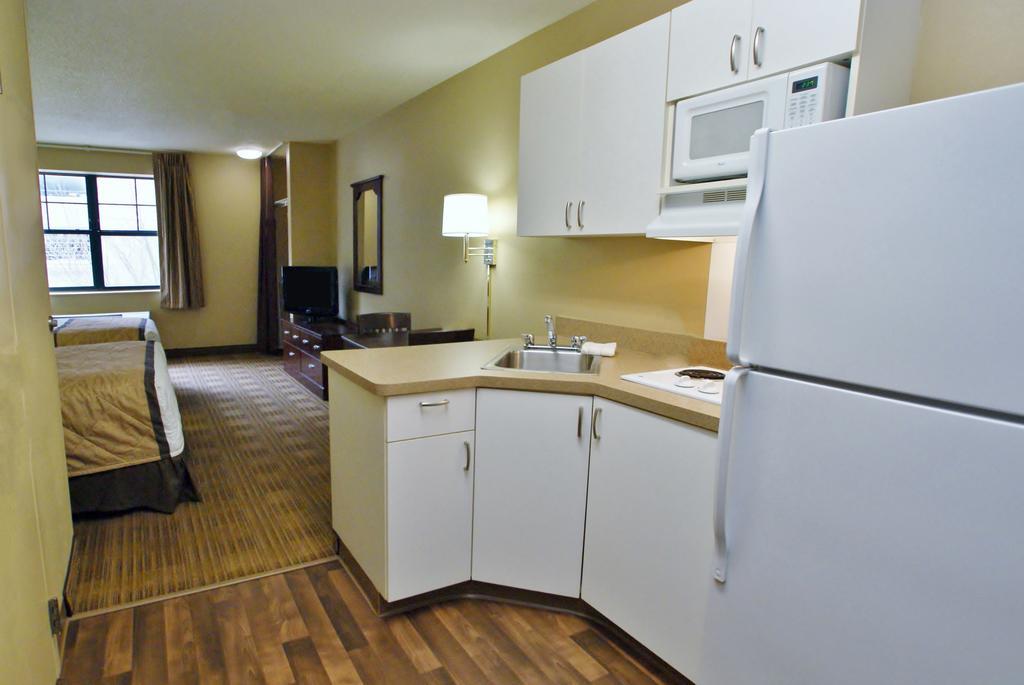 Extended Stay America - Providence - West Warwick Экстерьер фото